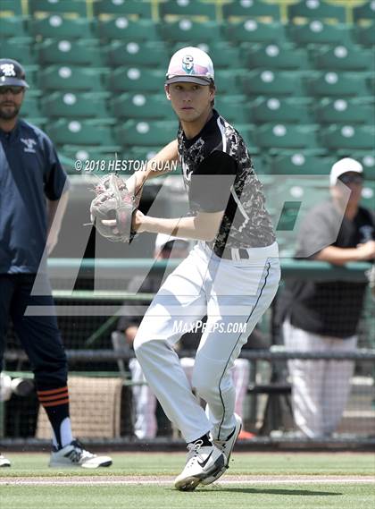 Thumbnail 3 in Santiago vs. Roosevelt (County Clash) photogallery.
