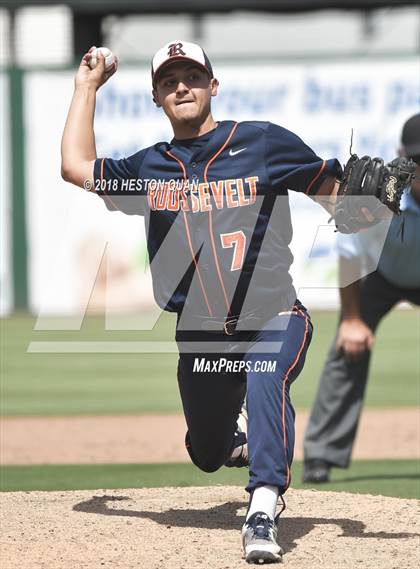 Thumbnail 3 in Santiago vs. Roosevelt (County Clash) photogallery.