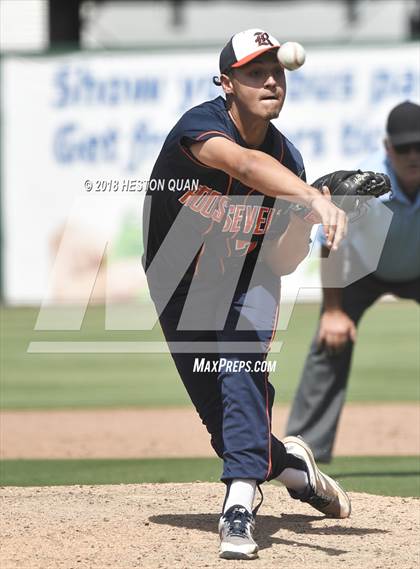 Thumbnail 2 in Santiago vs. Roosevelt (County Clash) photogallery.