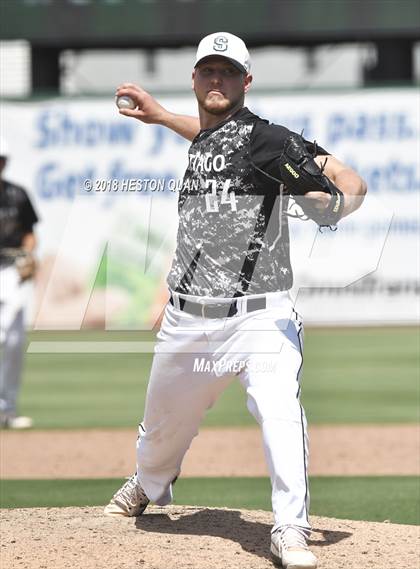 Thumbnail 2 in Santiago vs. Roosevelt (County Clash) photogallery.