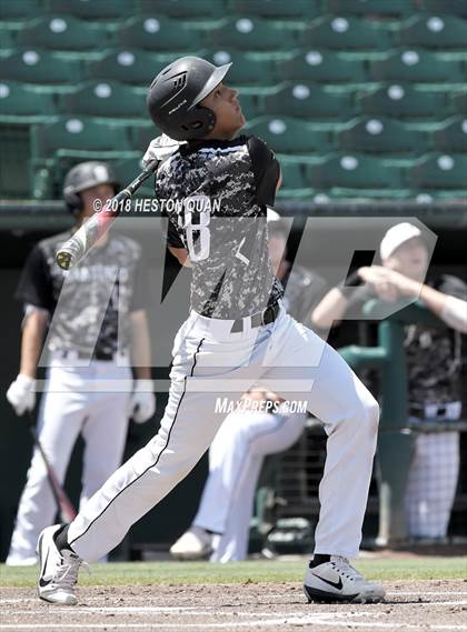 Thumbnail 2 in Santiago vs. Roosevelt (County Clash) photogallery.