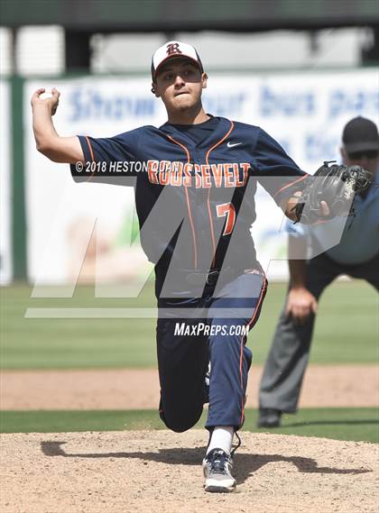 Thumbnail 1 in Santiago vs. Roosevelt (County Clash) photogallery.