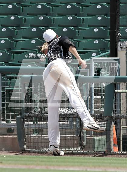 Thumbnail 1 in Santiago vs. Roosevelt (County Clash) photogallery.