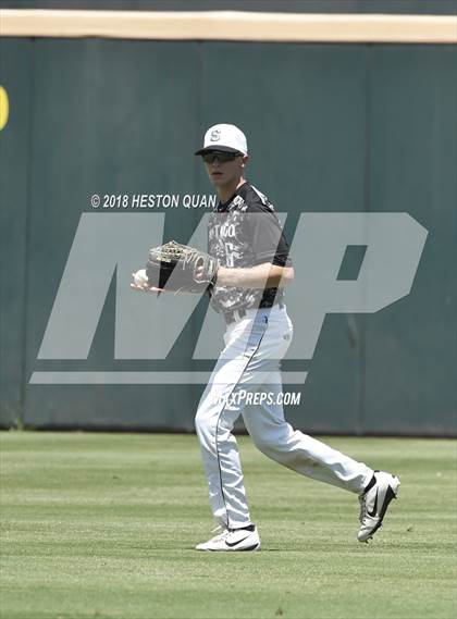 Thumbnail 2 in Santiago vs. Roosevelt (County Clash) photogallery.