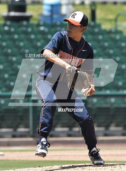 Thumbnail 1 in Santiago vs. Roosevelt (County Clash) photogallery.
