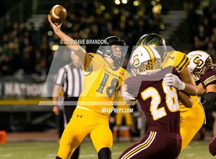 Thumbnail 1 in Royal @ Simi Valley photogallery.
