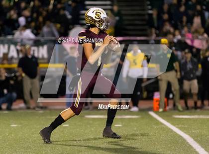 Thumbnail 3 in Royal @ Simi Valley photogallery.