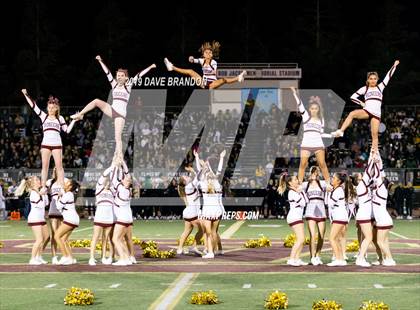Thumbnail 2 in Royal @ Simi Valley photogallery.