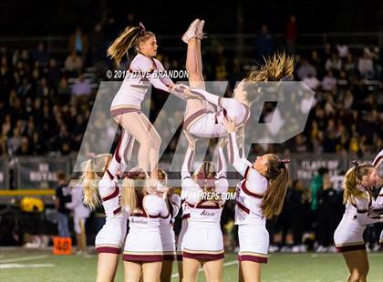 Thumbnail 1 in Royal @ Simi Valley photogallery.