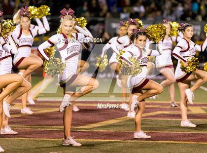 Thumbnail 1 in Royal @ Simi Valley photogallery.