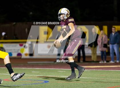 Thumbnail 2 in Royal @ Simi Valley photogallery.
