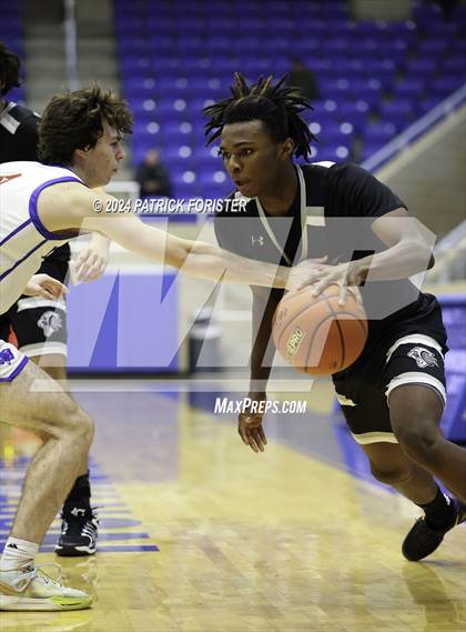 Thumbnail 3 in Parish Episcopal vs. Clark (NISD/NEISD Tournament) photogallery.