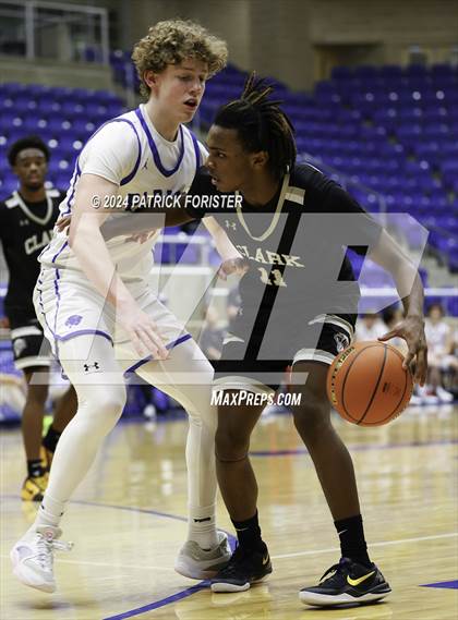 Thumbnail 2 in Parish Episcopal vs. Clark (NISD/NEISD Tournament) photogallery.