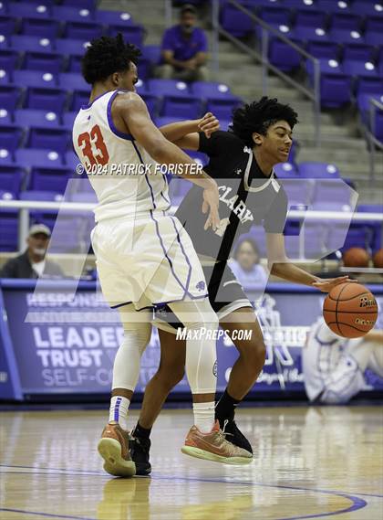 Thumbnail 2 in Parish Episcopal vs. Clark (NISD/NEISD Tournament) photogallery.