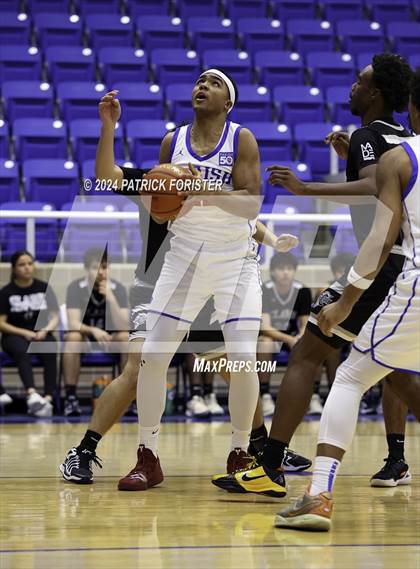 Thumbnail 2 in Parish Episcopal vs. Clark (NISD/NEISD Tournament) photogallery.
