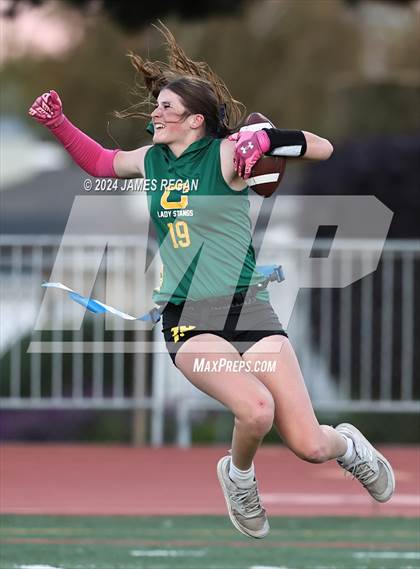 Thumbnail 2 in Sequoia vs. Capuchino (Hillsdale) photogallery.