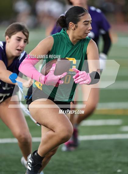 Thumbnail 1 in Sequoia vs. Capuchino (Hillsdale) photogallery.