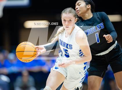 Thumbnail 3 in Mount Paran Christian vs Banks County (GHSA 2A State Championship) photogallery.