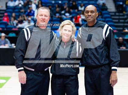 Thumbnail 1 in Mount Paran Christian vs Banks County (GHSA 2A State Championship) photogallery.