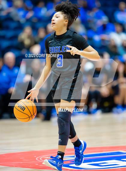 Thumbnail 1 in Mount Paran Christian vs Banks County (GHSA 2A State Championship) photogallery.