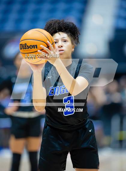 Thumbnail 3 in Mount Paran Christian vs Banks County (GHSA 2A State Championship) photogallery.