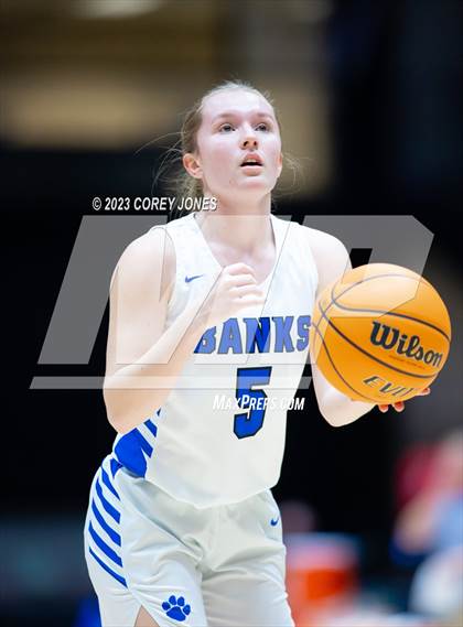 Thumbnail 1 in Mount Paran Christian vs Banks County (GHSA 2A State Championship) photogallery.