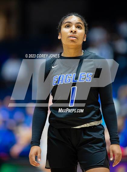 Thumbnail 3 in Mount Paran Christian vs Banks County (GHSA 2A State Championship) photogallery.