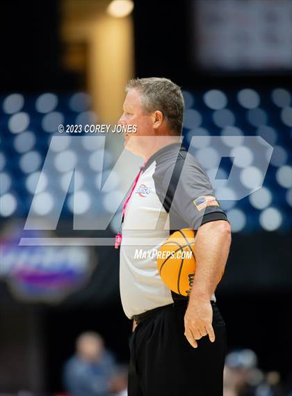 Thumbnail 3 in Mount Paran Christian vs Banks County (GHSA 2A State Championship) photogallery.