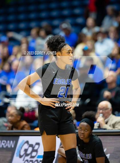 Thumbnail 2 in Mount Paran Christian vs Banks County (GHSA 2A State Championship) photogallery.