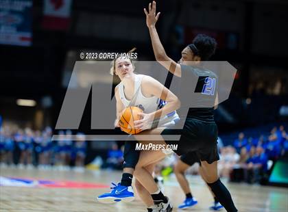 Thumbnail 3 in Mount Paran Christian vs Banks County (GHSA 2A State Championship) photogallery.