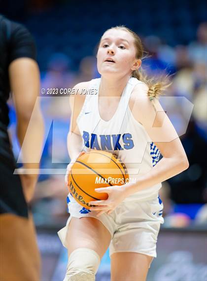 Thumbnail 3 in Mount Paran Christian vs Banks County (GHSA 2A State Championship) photogallery.