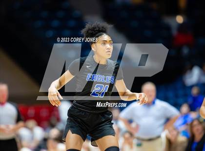 Thumbnail 3 in Mount Paran Christian vs Banks County (GHSA 2A State Championship) photogallery.