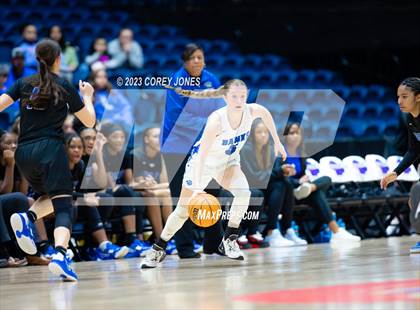 Thumbnail 2 in Mount Paran Christian vs Banks County (GHSA 2A State Championship) photogallery.