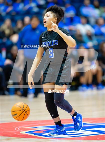 Thumbnail 2 in Mount Paran Christian vs Banks County (GHSA 2A State Championship) photogallery.