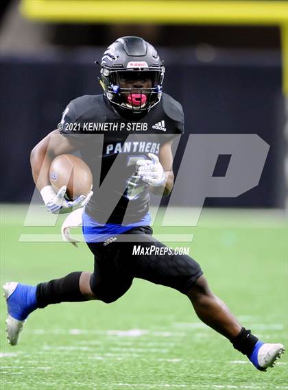Thumbnail 1 in Sterlington vs. Union Parish (LHSAA 3A Final)  photogallery.