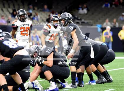 Thumbnail 3 in Sterlington vs. Union Parish (LHSAA 3A Final)  photogallery.
