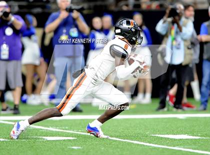 Thumbnail 1 in Sterlington vs. Union Parish (LHSAA 3A Final)  photogallery.