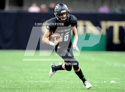Thumbnail 3 in Sterlington vs. Union Parish (LHSAA 3A Final)  photogallery.