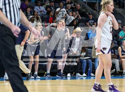 Thumbnail 3 in Lee's Summit West vs. Blue Springs (MSHSAA Class 5 Sectional) photogallery.