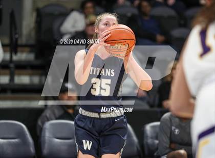 Thumbnail 1 in Lee's Summit West vs. Blue Springs (MSHSAA Class 5 Sectional) photogallery.