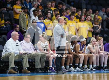 Thumbnail 2 in Lee's Summit West vs. Blue Springs (MSHSAA Class 5 Sectional) photogallery.
