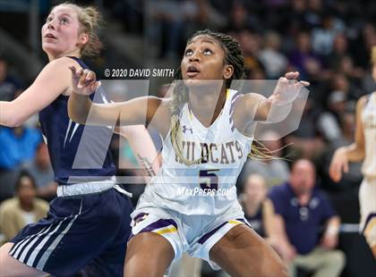 Thumbnail 3 in Lee's Summit West vs. Blue Springs (MSHSAA Class 5 Sectional) photogallery.