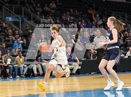 Thumbnail 1 in Lee's Summit West vs. Blue Springs (MSHSAA Class 5 Sectional) photogallery.