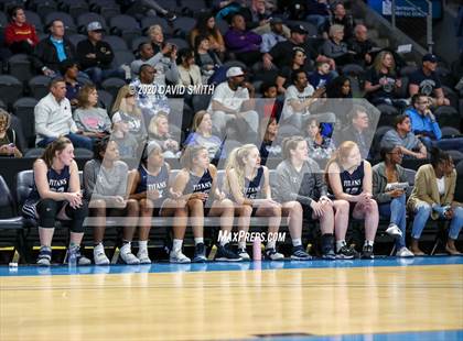 Thumbnail 1 in Lee's Summit West vs. Blue Springs (MSHSAA Class 5 Sectional) photogallery.