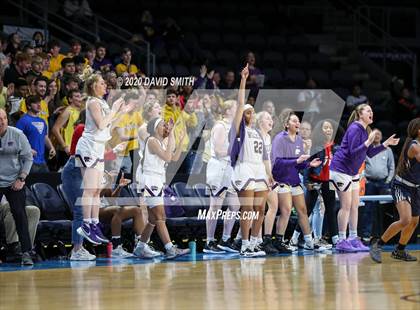 Thumbnail 3 in Lee's Summit West vs. Blue Springs (MSHSAA Class 5 Sectional) photogallery.