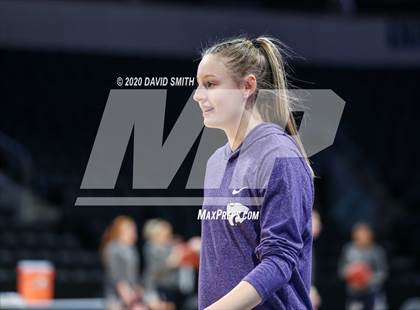 Thumbnail 1 in Lee's Summit West vs. Blue Springs (MSHSAA Class 5 Sectional) photogallery.