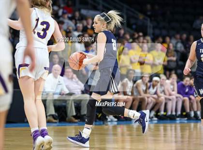 Thumbnail 1 in Lee's Summit West vs. Blue Springs (MSHSAA Class 5 Sectional) photogallery.