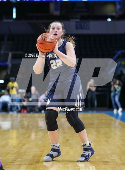 Thumbnail 3 in Lee's Summit West vs. Blue Springs (MSHSAA Class 5 Sectional) photogallery.