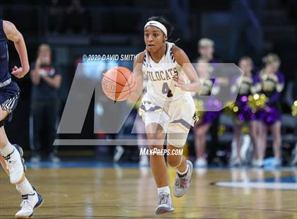 Thumbnail 3 in Lee's Summit West vs. Blue Springs (MSHSAA Class 5 Sectional) photogallery.