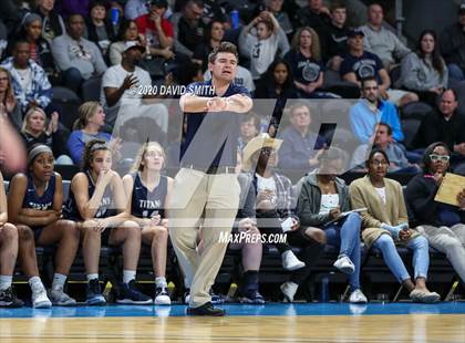 Thumbnail 1 in Lee's Summit West vs. Blue Springs (MSHSAA Class 5 Sectional) photogallery.